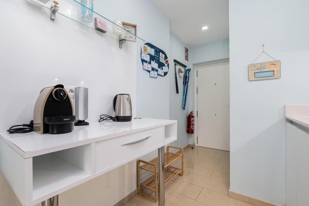 Beach House Apartment, Playa Malagueta マラガ エクステリア 写真